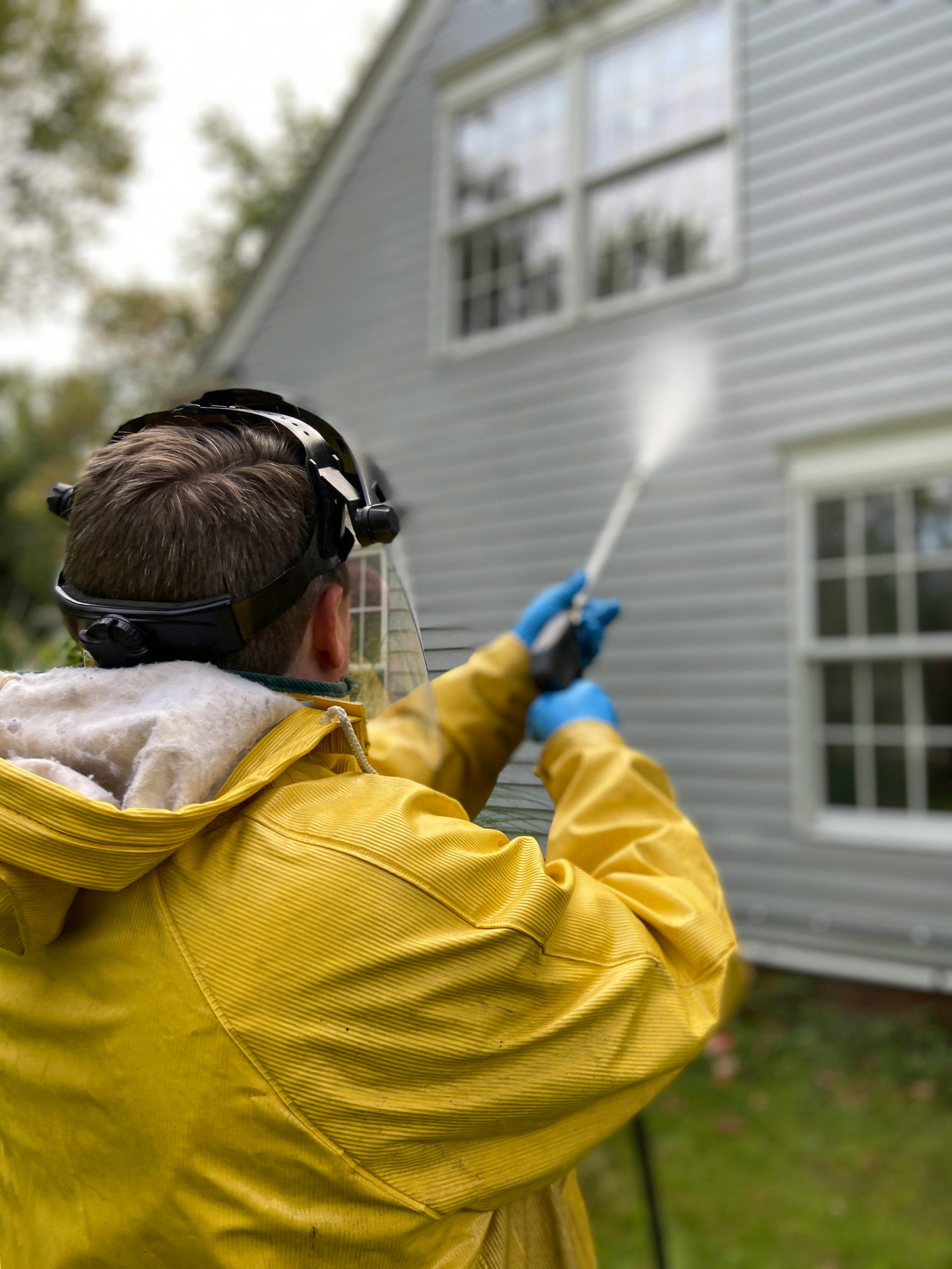 how to clean a house fast