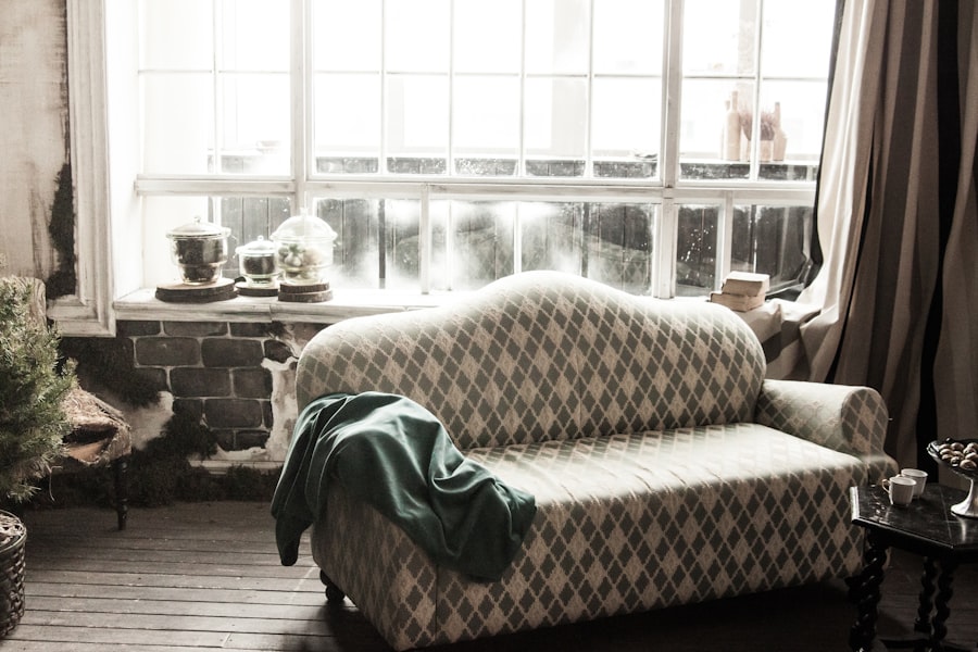 Photo Clean Fabric Couch With Steam